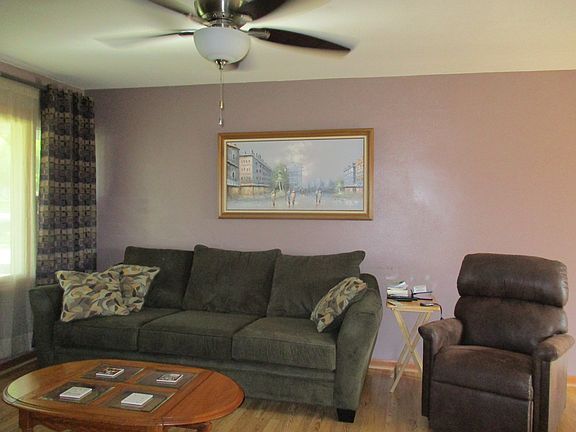 4th image of 4731 Shropshire Dr