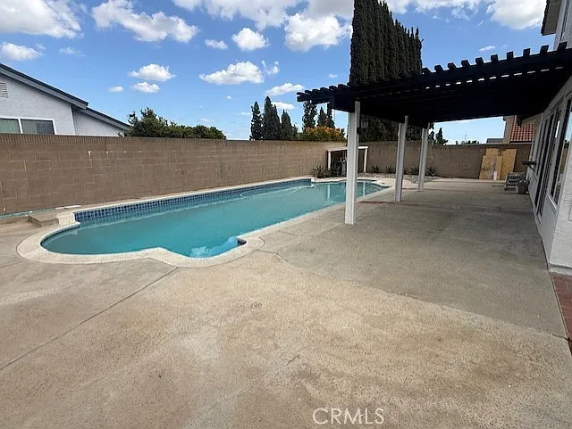 2214 Montague Cir — Photo 3