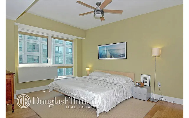 Sold by Douglas Elliman | media 17