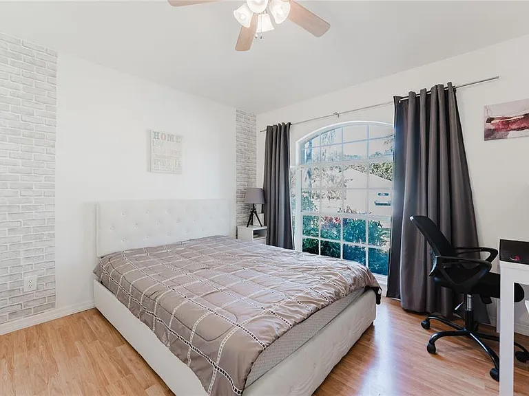 8859 Fort Jefferson Blvd — Photo 31