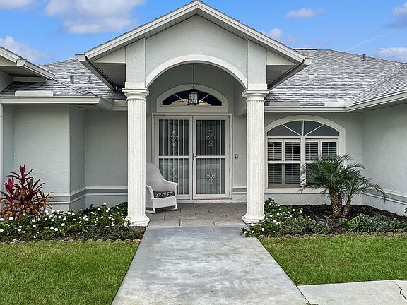 4th image of 5204 Feather Creek Drive