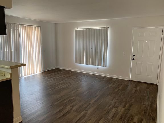 5th image of 5320 Riverton Ave APT 6
