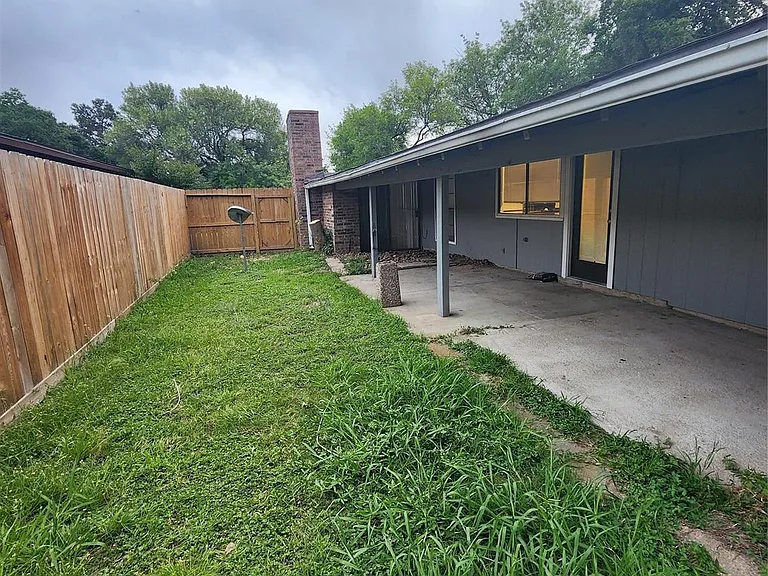 3822 Broken Elm Dr — Photo 16