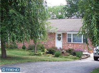 24 Pinetree Dr, Norristown, PA 19403