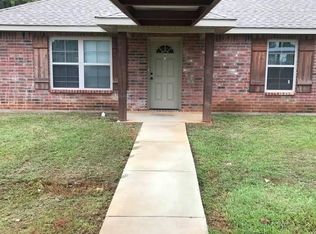 4 Lofton Cemetary Rd #B, Pineville, LA 71360