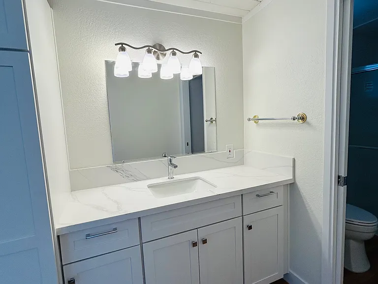 847 E Andrews Ave #B — Photo 17