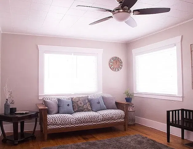 3 bed, 1800 sqft, $1,350 — Photo 3