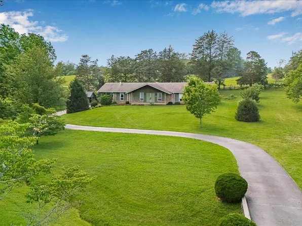 4116 Greenwood Dr, Jonesborough, TN 37659