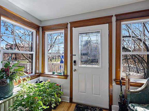 4th image of 82 Weymouth St