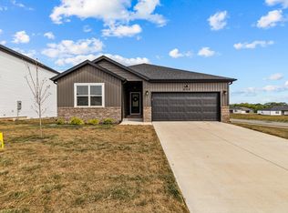 800 Hoffman Hills Blvd, Willard, MO 65781