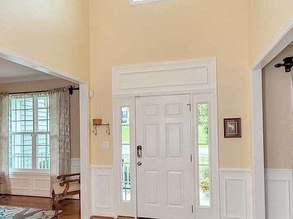 4th image of 29 Noel Dr