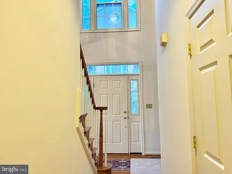 552 Winding Rose Dr — Photo 3