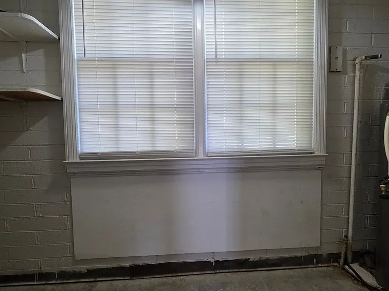 404 Elizabeth Ave — Photo 21