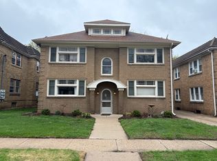 2126 Douglas St #1N, Rockford, IL 61103
