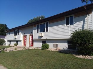 800 W 4th St #3, Sioux Falls, SD 57104