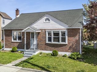 326 Glasgow St, Pottstown, PA 19464