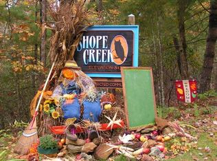 000 Crestview Dr, Otto, NC 28734