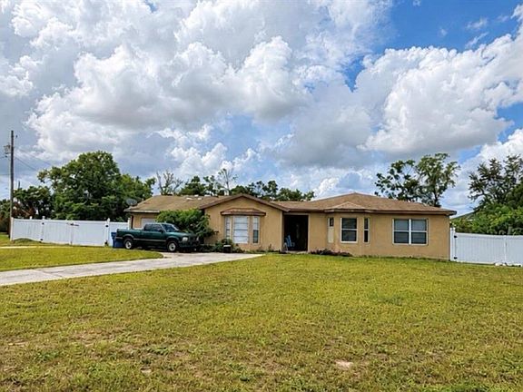 2nd image of 2085 DE CARLO AVENUE