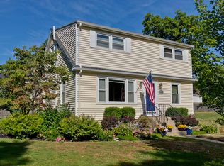 423 Windsor Ter, Libertyville, IL