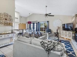 4533 E Wildwood Dr, Phoenix, AZ 85048
