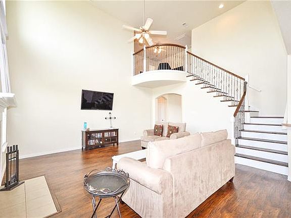 2nd image of 226 Lawson Farms Dr