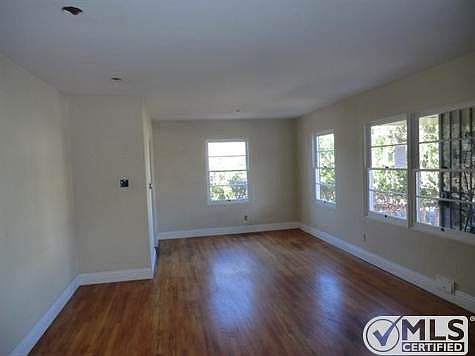 3rd image of 4031 Bernice Dr