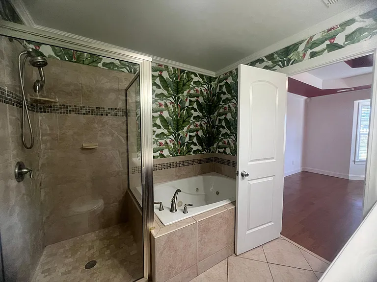 3801 N Hills Dr — Photo 24