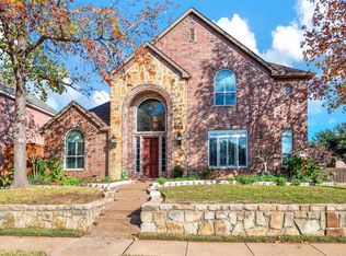 501 Weeping Willow Rd, Garland, TX 75044