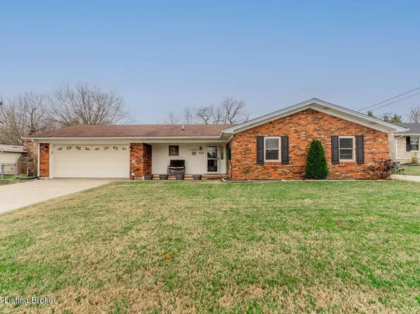 797 Donna Ct, Radcliff, KY 40160