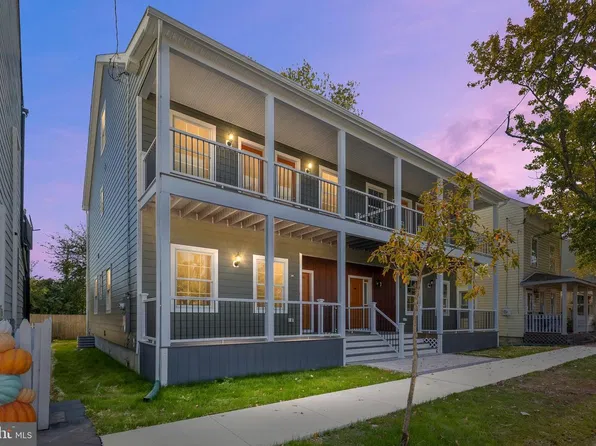 109 Clinton St, Delaware City, DE 19706