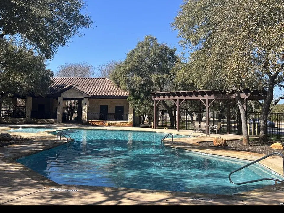 1126 Ensenada Dr