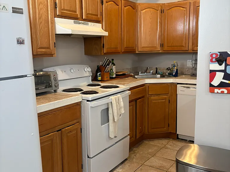 1066 Commonwealth Ave #2 — Photo 3