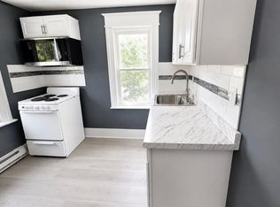 437 W Broad St, Paulsboro, NJ 08066