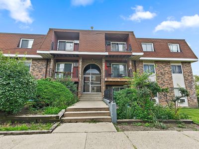 520 Hill Dr APT 203, Hoffman Estates, IL, 60169