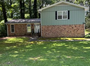 2663 Green Valley Ct, Snellville, GA 30078