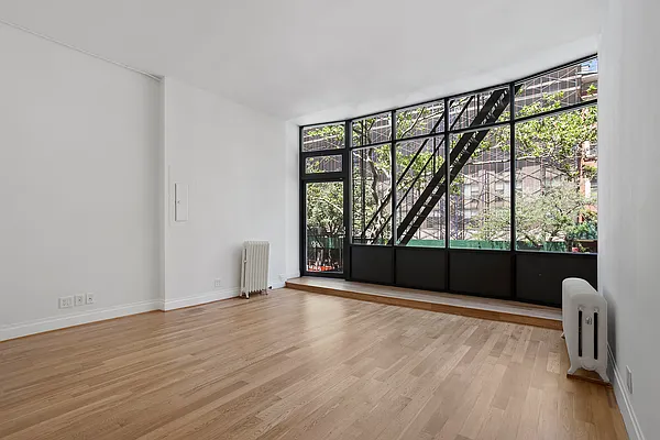 Rented by Halstead Real Estate | media 6