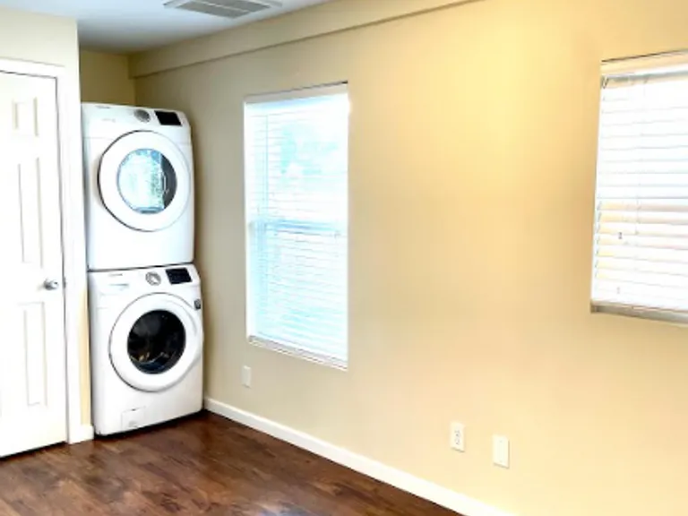 1300 S Walnut St #1 — Photo 15