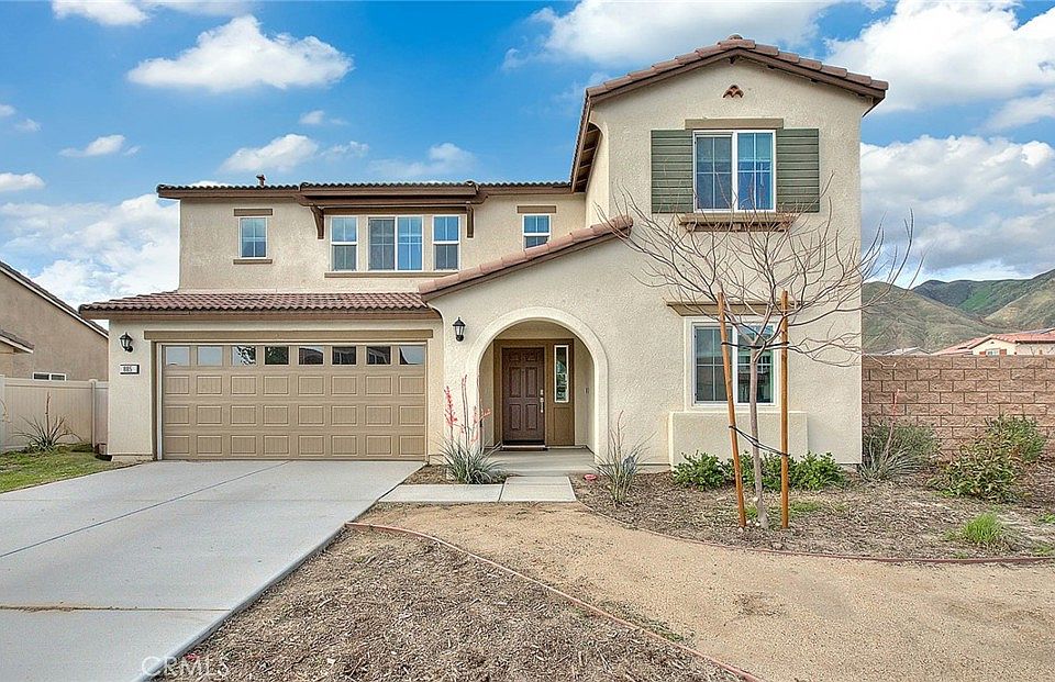 1st image of 885 Canopy Ln