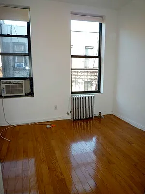 Rented by Authentic Realty | media 27