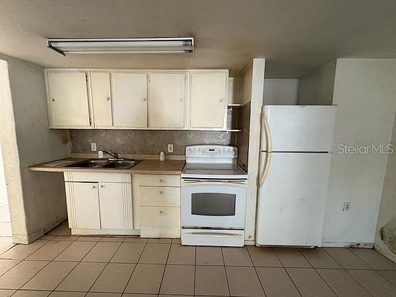 3rd image of 1672 10th St