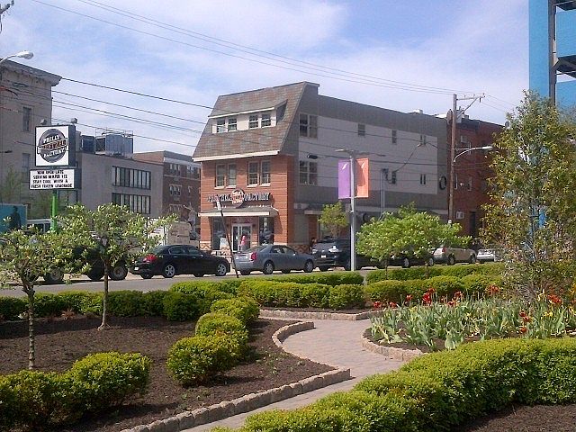 1st image of 1410-12 McKean St #201