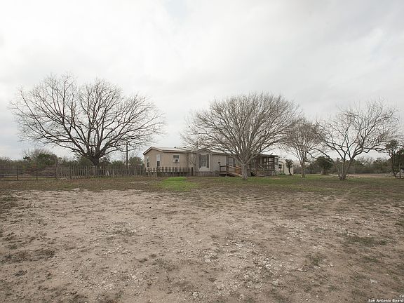 3rd image of 10015 County Road 5735