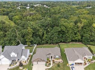 1030 Timber Bluff Dr, Wentzville, MO 63385