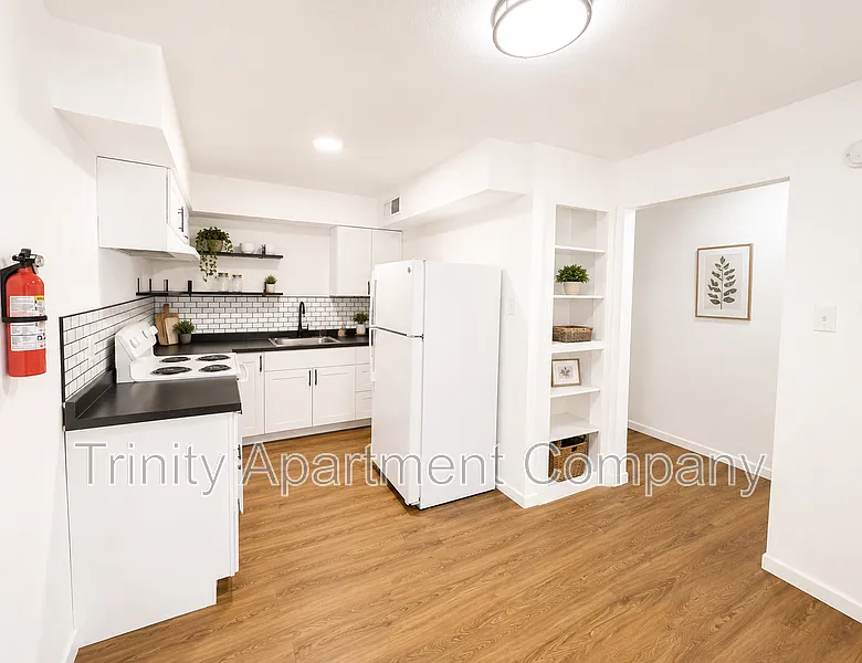 636-640 644 Grove St SE #644 GROVE ST SE - UN