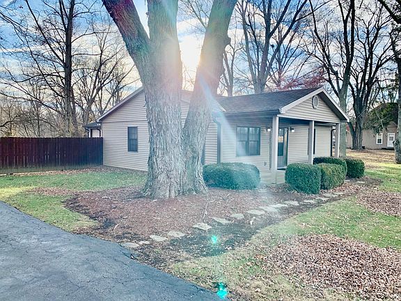 2nd image of 2639 State Road 121