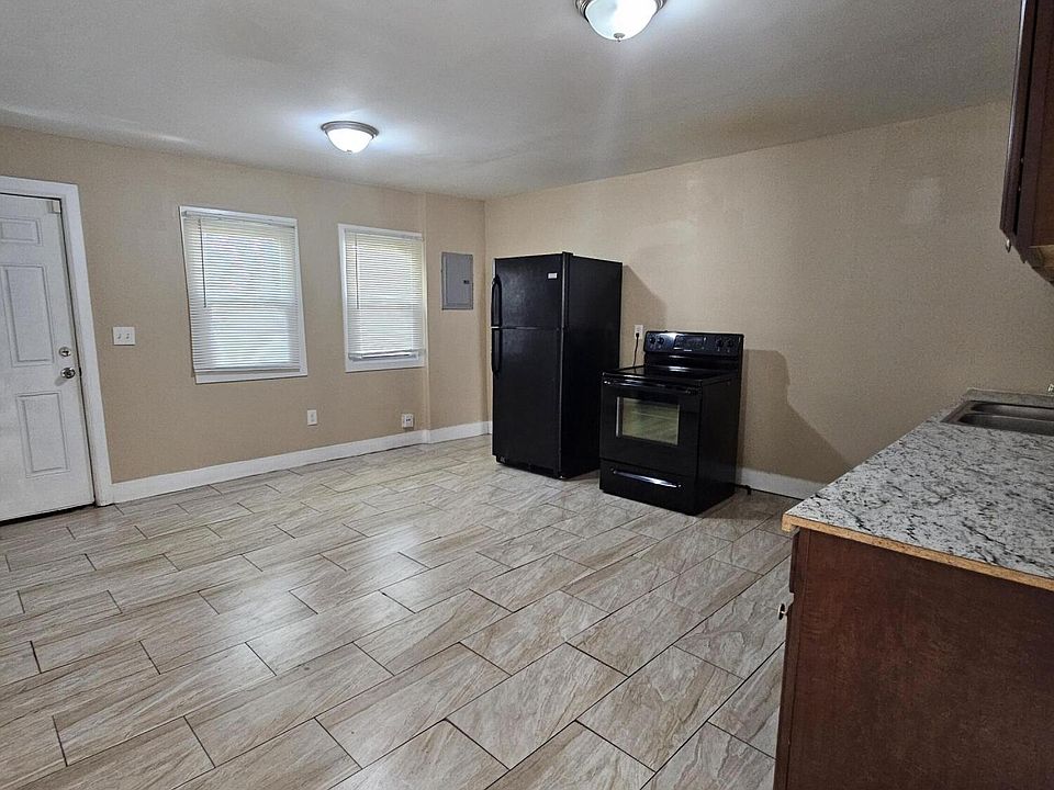 4921 N Campbell St, photo 7
