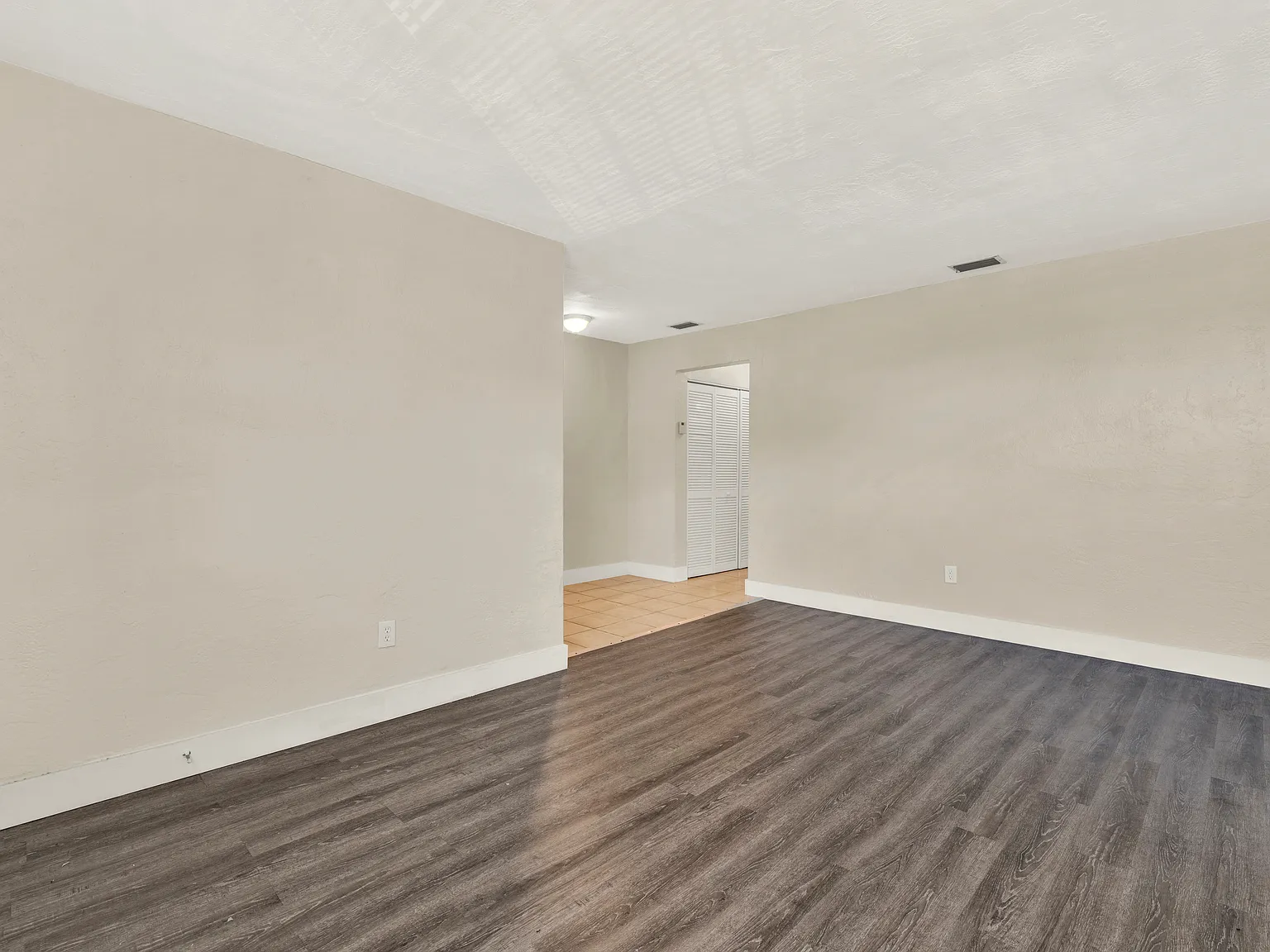 1 bed, 768 sqft, $1,600 — Photo 1