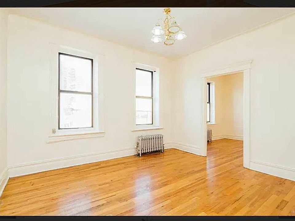 1st image of 110 Empire Blvd APT 14