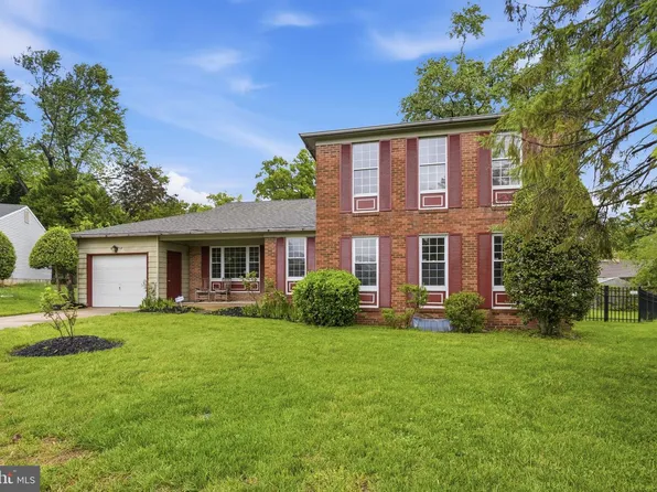 9008 Acredale Ct, College Park, MD 20740