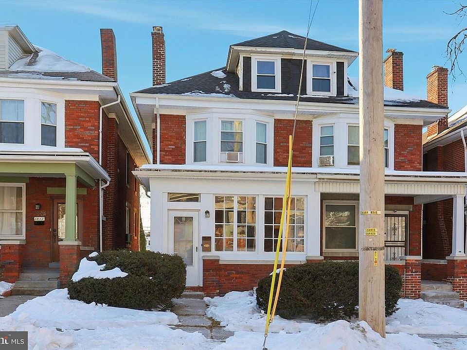 1st image of 1815 Holly St
